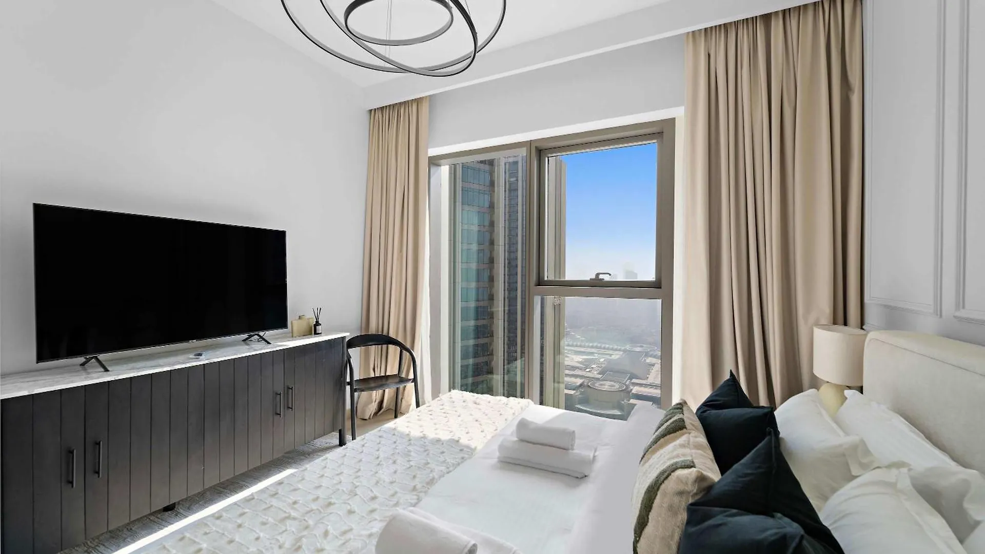Silkhaus Full Burj Khalifa Views In Downtown Apartment Dubai